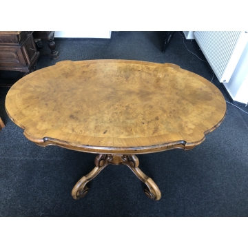 Jídelní ovalný neobarokní...